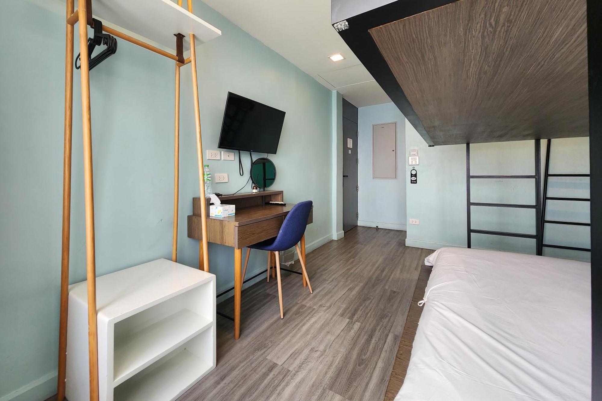 Simply Sleep Hostel Bangkok Exterior foto