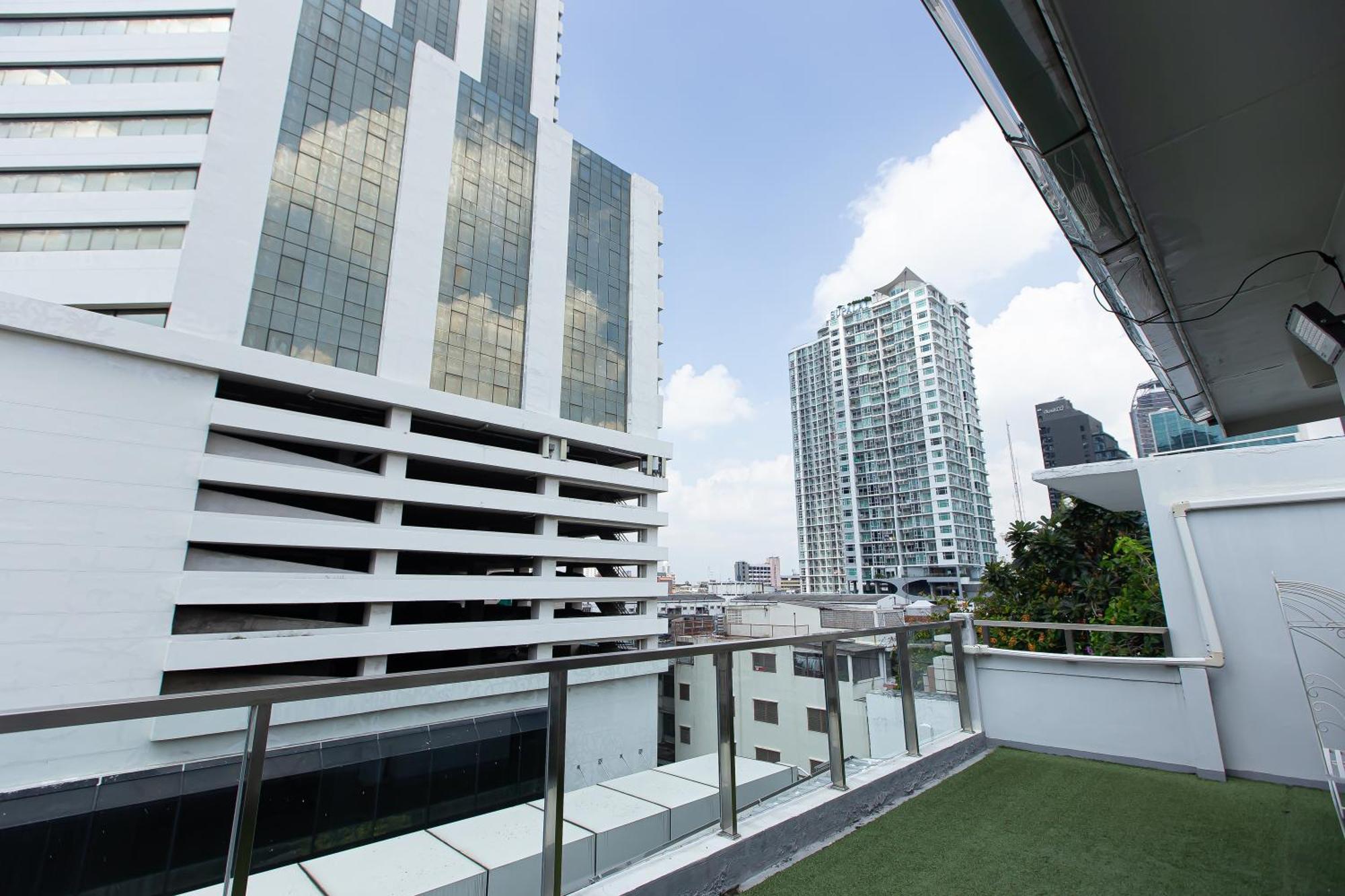 Simply Sleep Hostel Bangkok Exterior foto