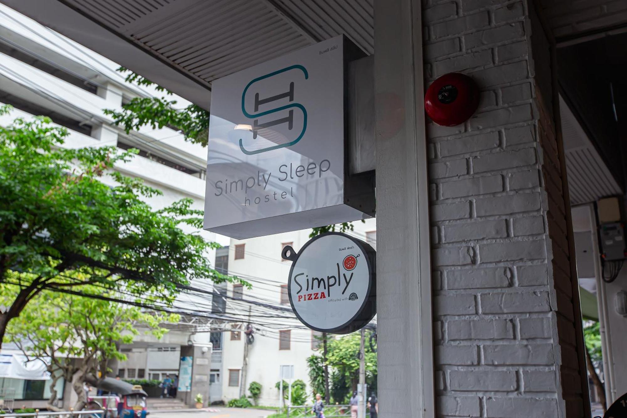 Simply Sleep Hostel Bangkok Exterior foto